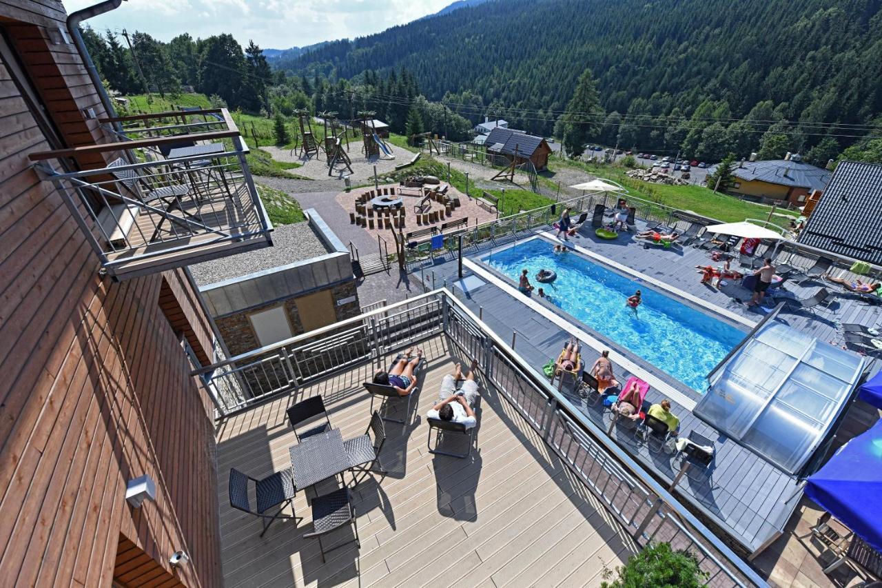 Hotel Jirinka Долни-Морава Экстерьер фото